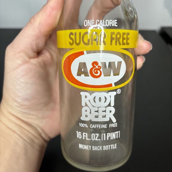 A&W Root Beer Sugar Free 16 Fl Oz Unique Molded Molding Bottle Elongated - Picture 7 of 8